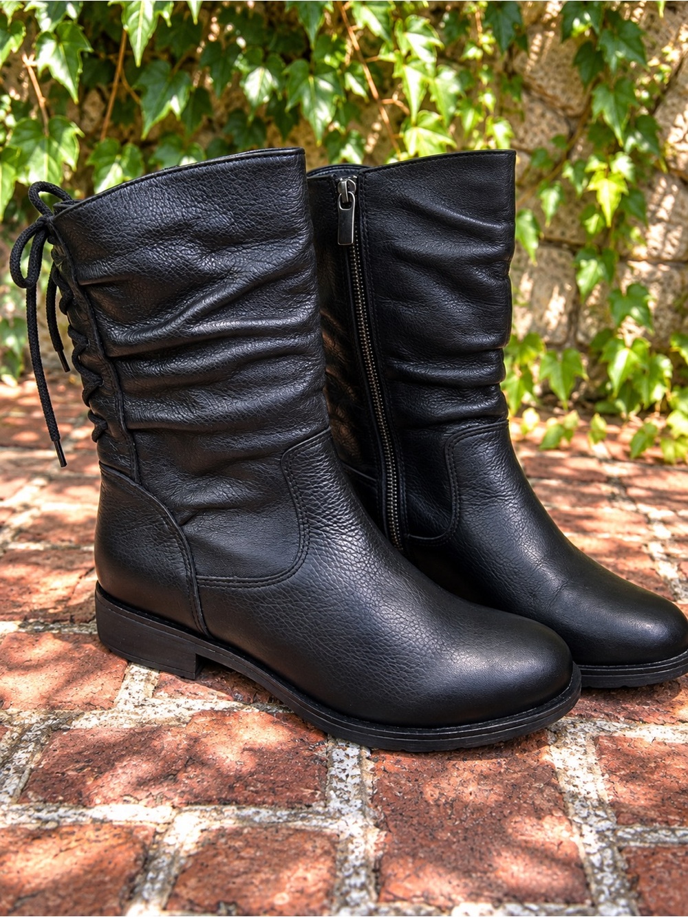 NWT SOFFT Black Laced Back Leather Slouch Combat Moto Biker Boots, 7